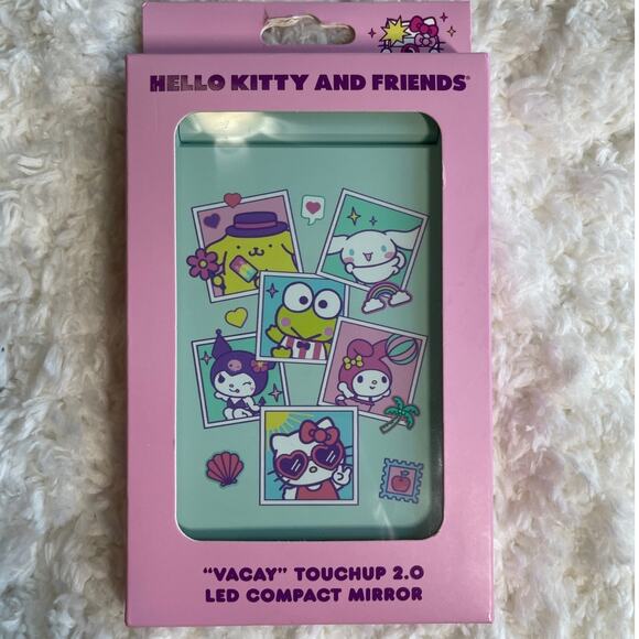 Hello Kitty & Friends Pink Vacay Touchup 2.0 LED Compact Mirror Rechargeable NEW - Picture 1 of 10